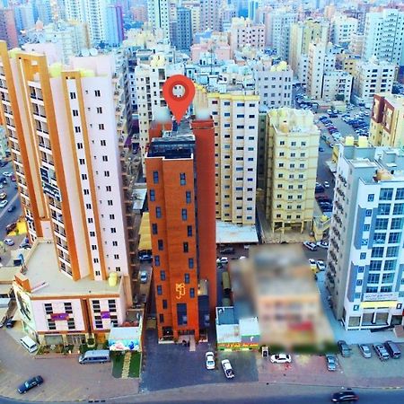 Aparthotel ذا فيفتى ايت السالمية Kuwait City Exterior foto